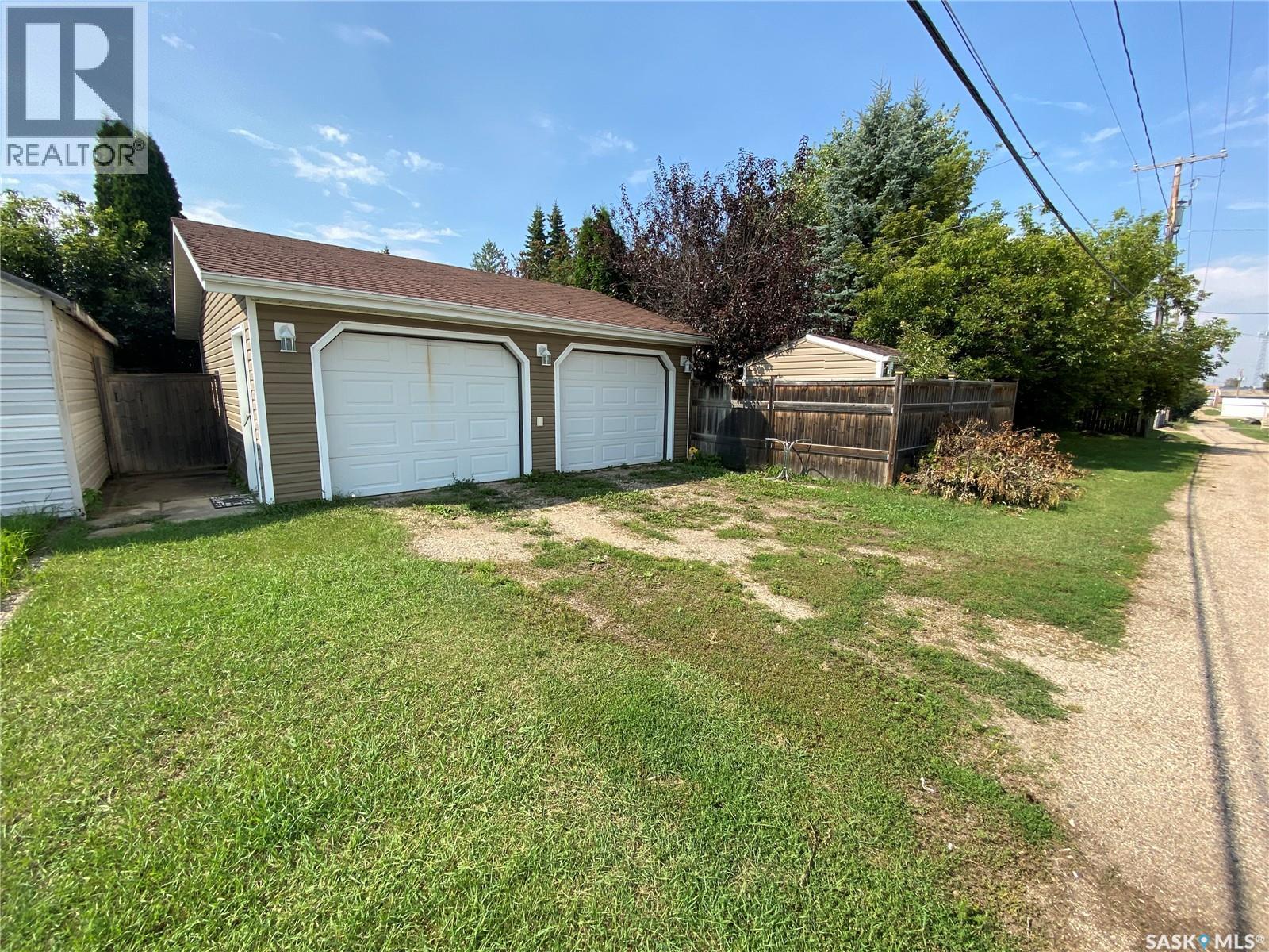 608 2nd Avenue, Cudworth, Saskatchewan  S0K 1B0 - Photo 25 - SK046627