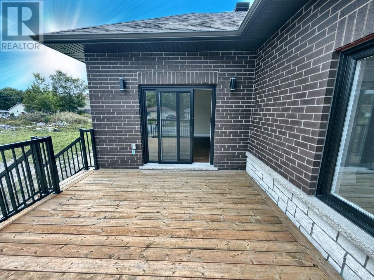 72 Mclaren Cres, Elliot Lake, Ontario  P5A 3M7 - Photo 18 - SM262296