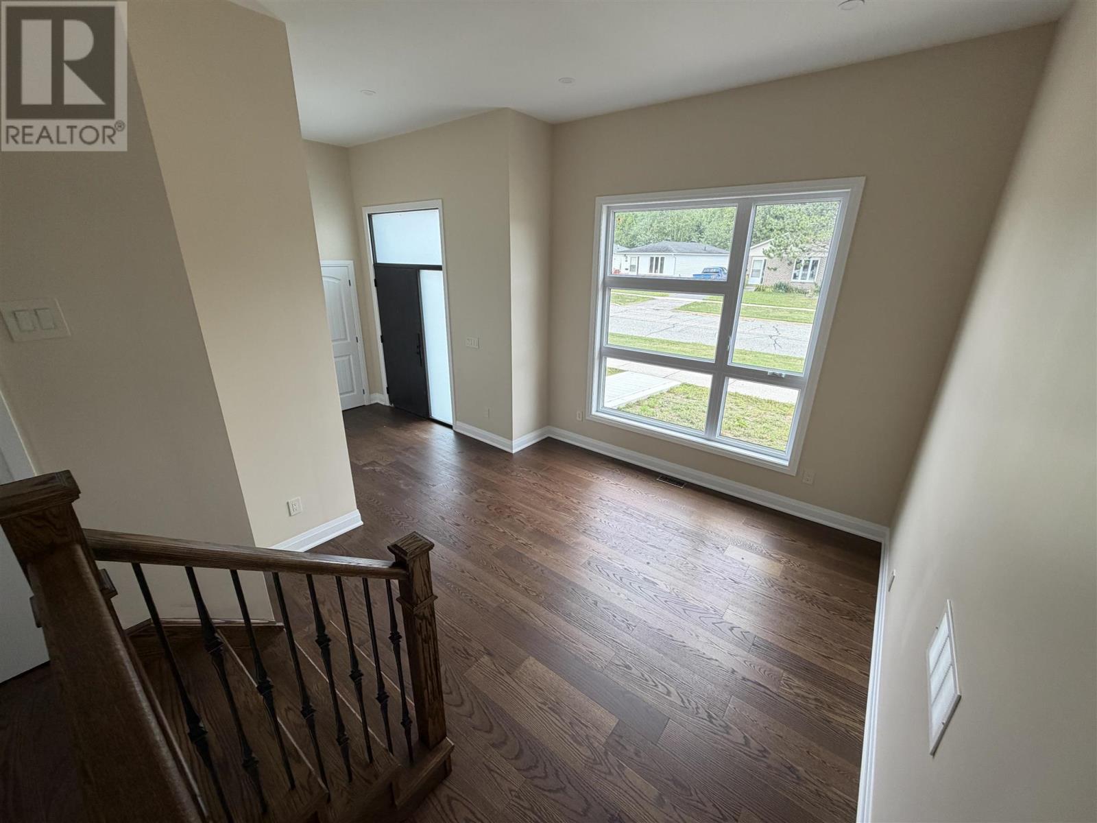 72 Mclaren Cres, Elliot Lake, Ontario  P5A 3M7 - Photo 11 - SM262296