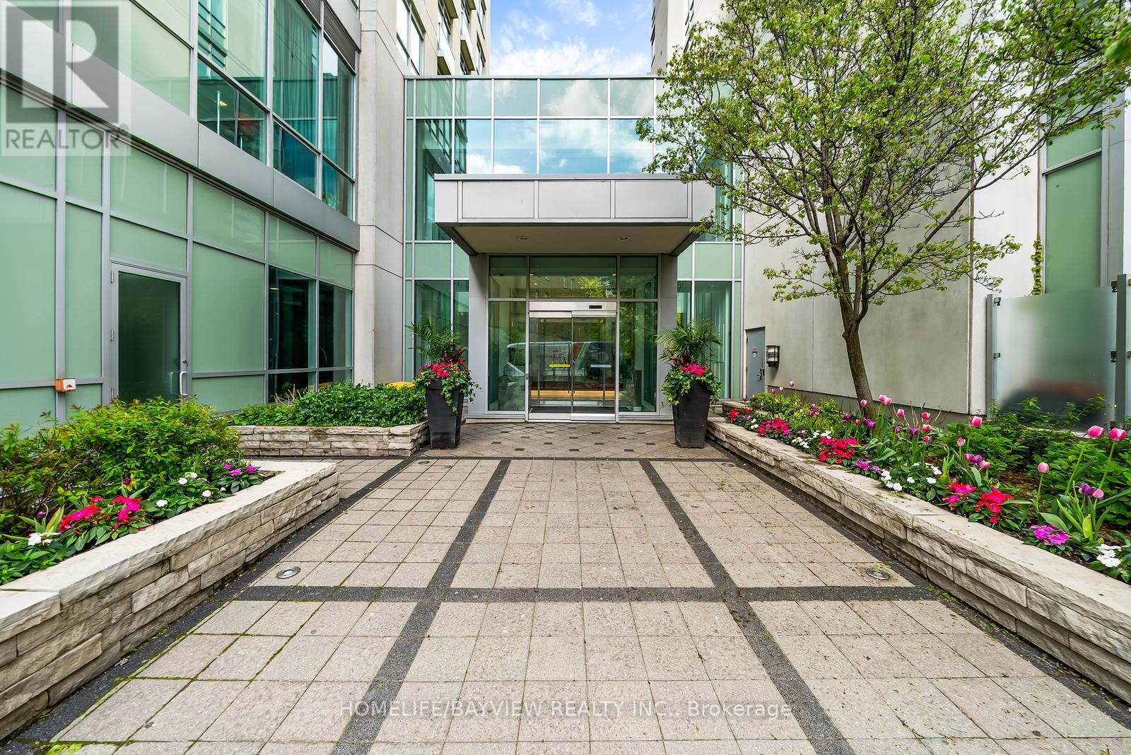 420 - 120 Homewood Avenue, Toronto, Ontario  M4Y 2J3 - Photo 2 - C13712372