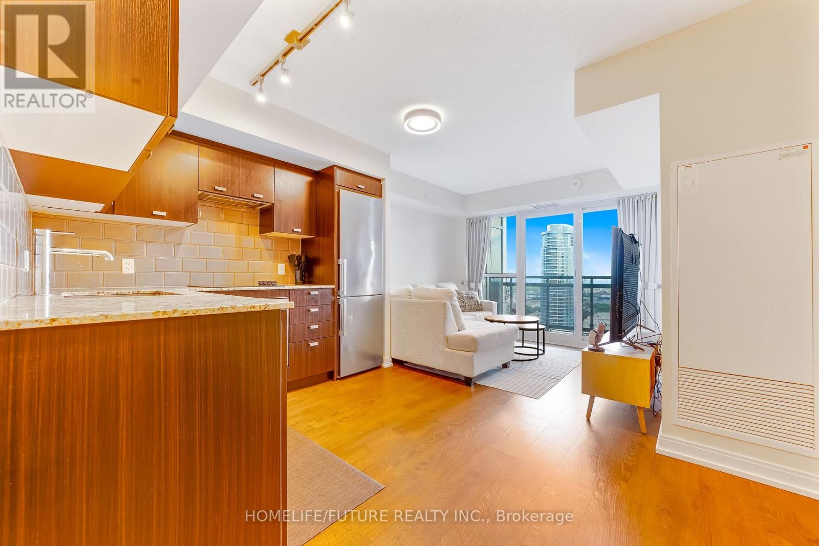 2815 - 275 Village Green Square, Toronto, Ontario  M1S 0L8 - Photo 16 - E13712370