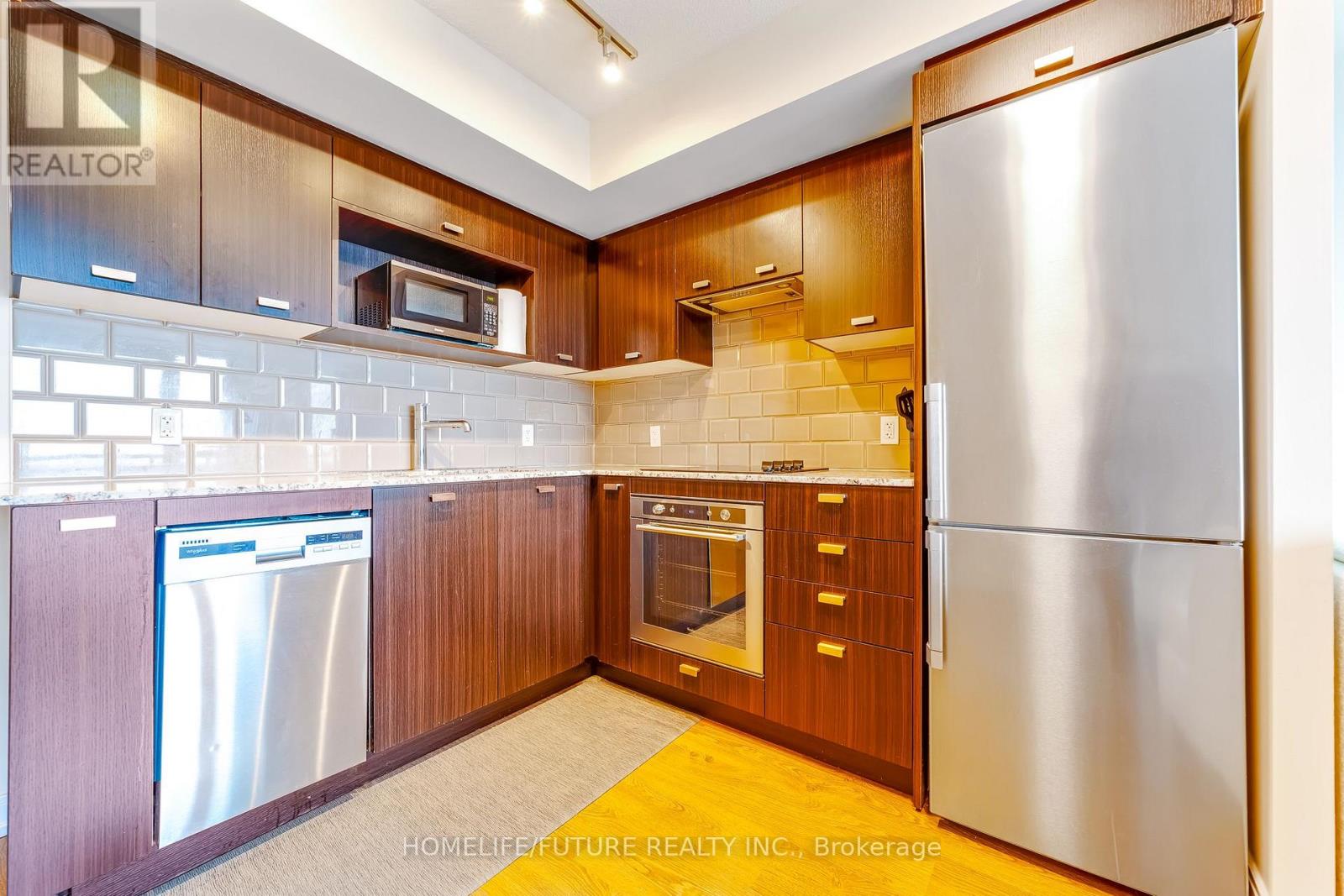 2815 - 275 Village Green Square, Toronto, Ontario  M1S 0L8 - Photo 17 - E13712370