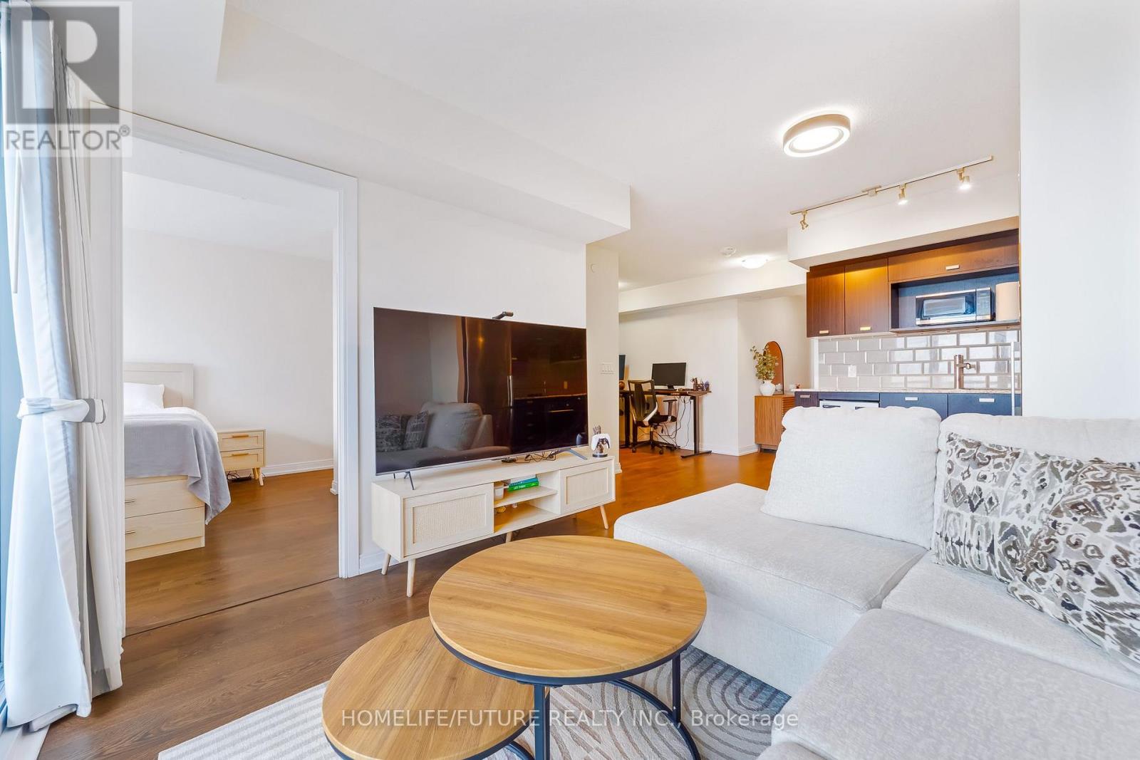2815 - 275 Village Green Square, Toronto, Ontario  M1S 0L8 - Photo 19 - E13712370