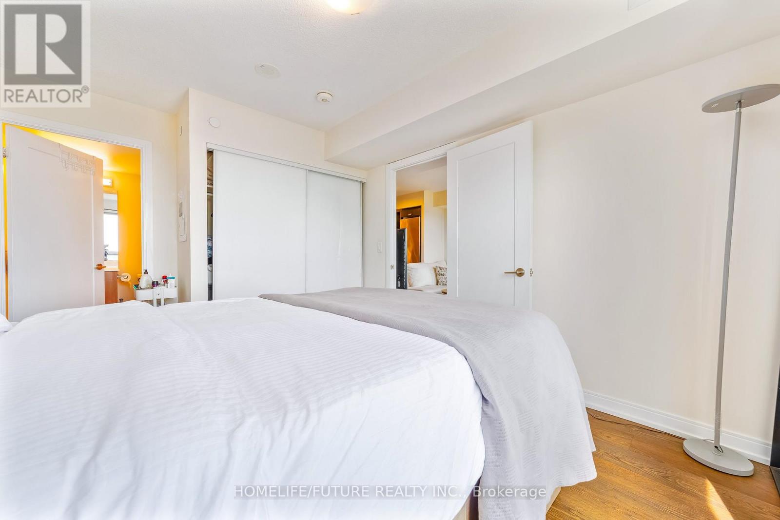 2815 - 275 Village Green Square, Toronto, Ontario  M1S 0L8 - Photo 21 - E13712370