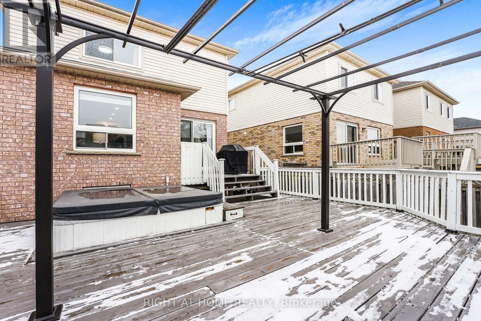 1720 Radcliffe Drive, Oshawa, Ontario  L1K 2T1 - Photo 19 - E13712410