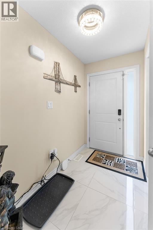 60 Canterbury Drive Unit# 3, St. Catharines, Ontario  L2P 3M8 - Photo 3 - 40858363