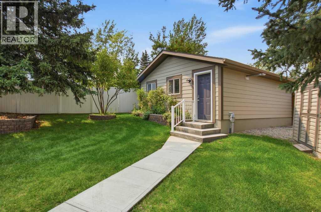736 Canfield Place SW, Calgary, Alberta  T2W 1K6 - Photo 39 - A2339610