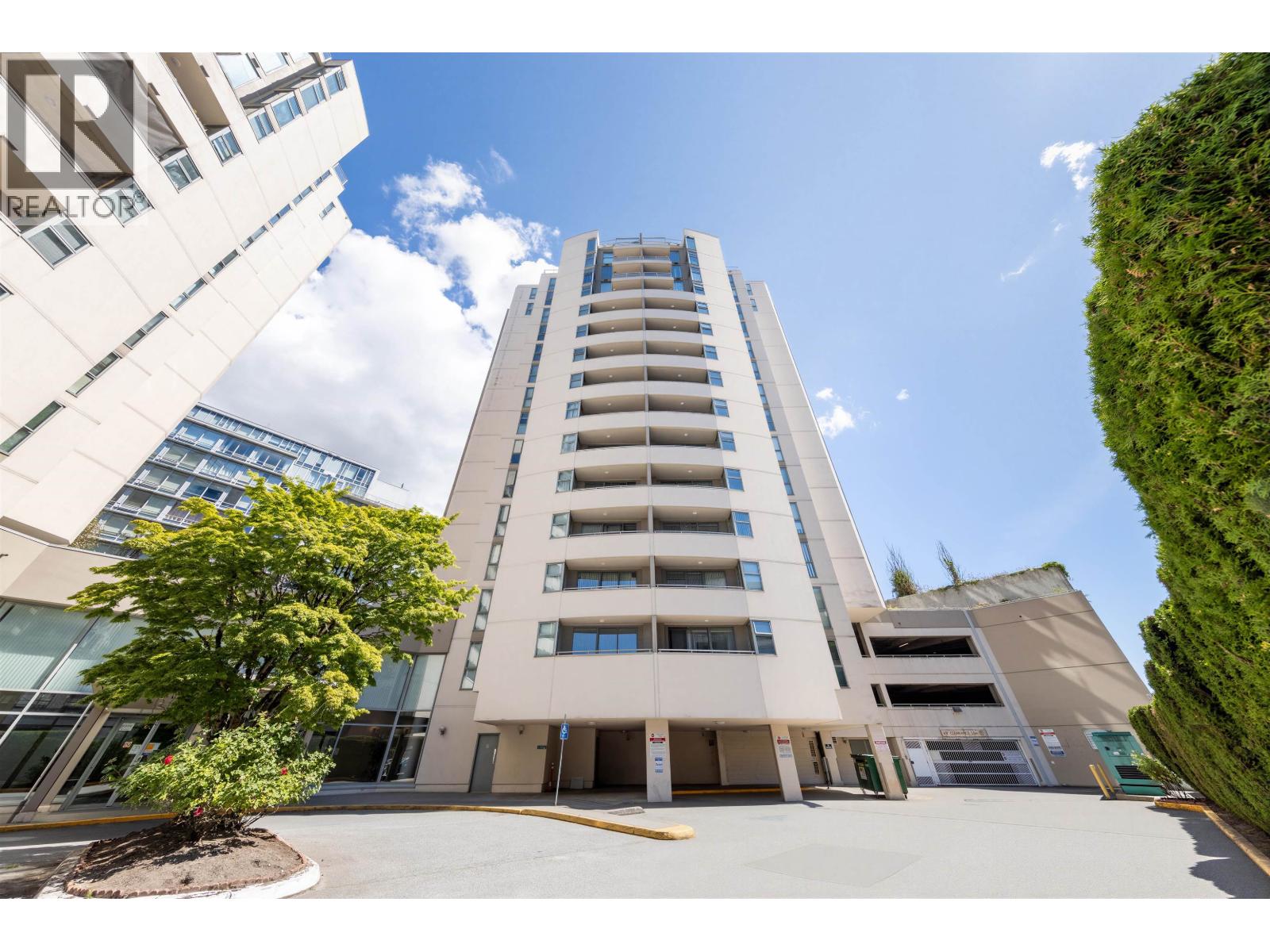 1505 8248 LANSDOWNE ROAD, Richmond, British Columbia