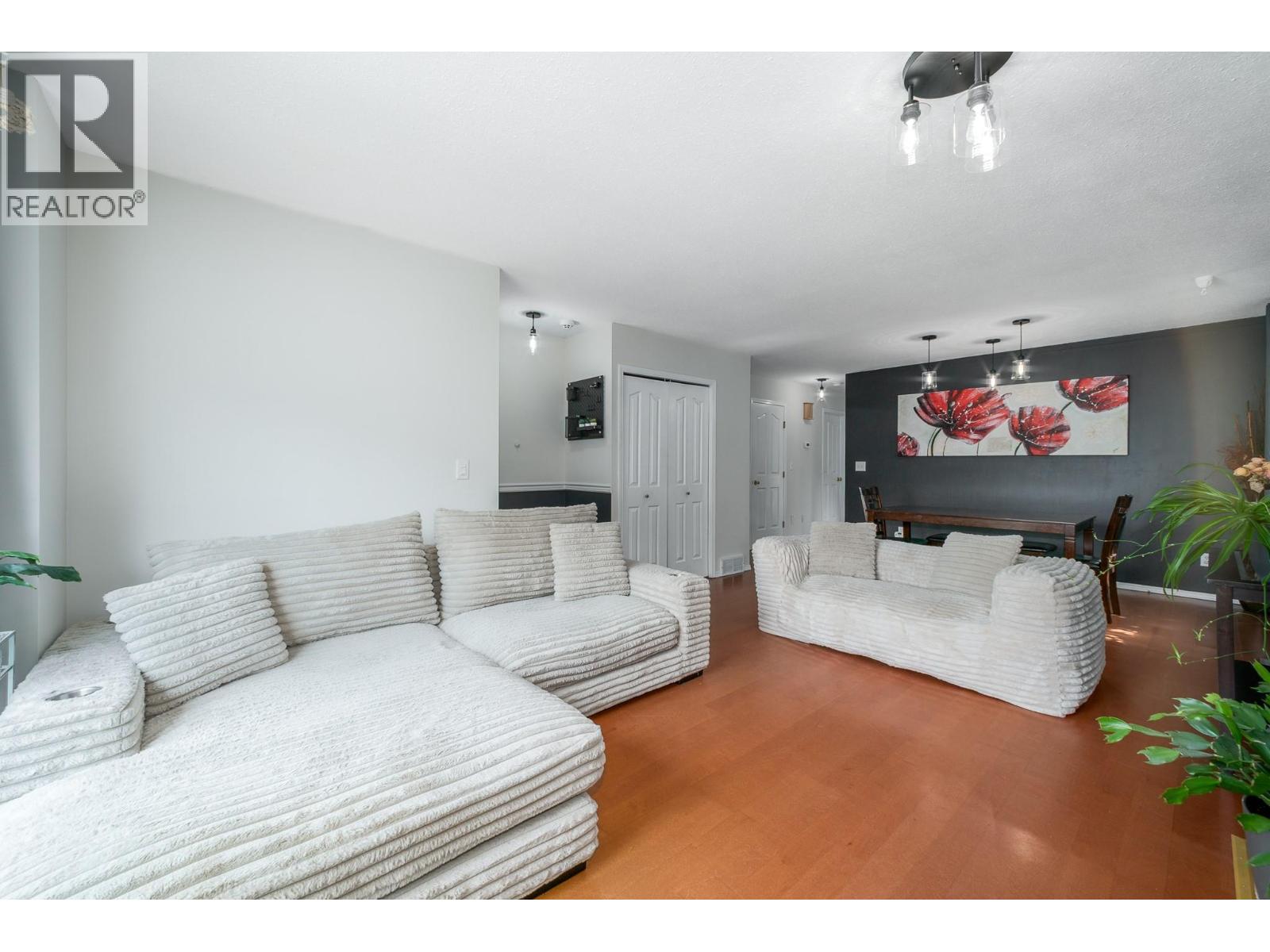 2643 Applegreen Court, West Kelowna, British Columbia  V1Z 3K8 - Photo 3 - 10393855