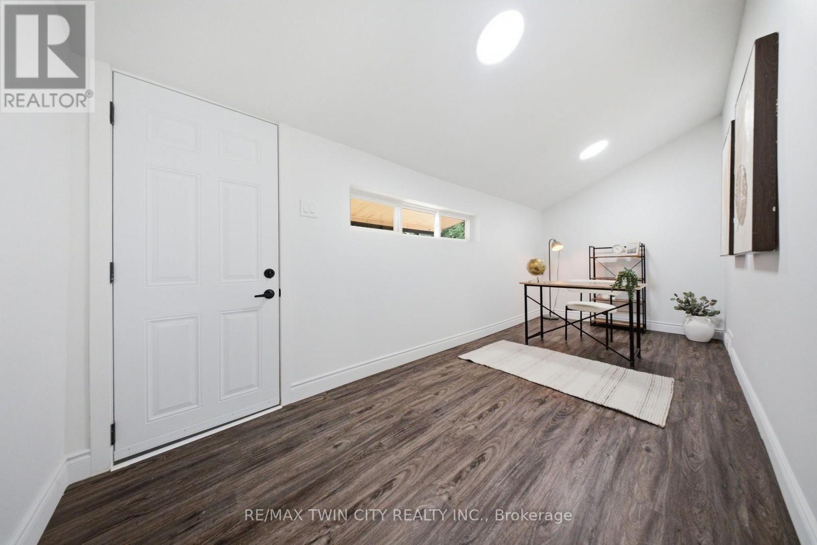 42 Peel Street, Brantford, Ontario  N3S 5L8 - Photo 18 - X13712374