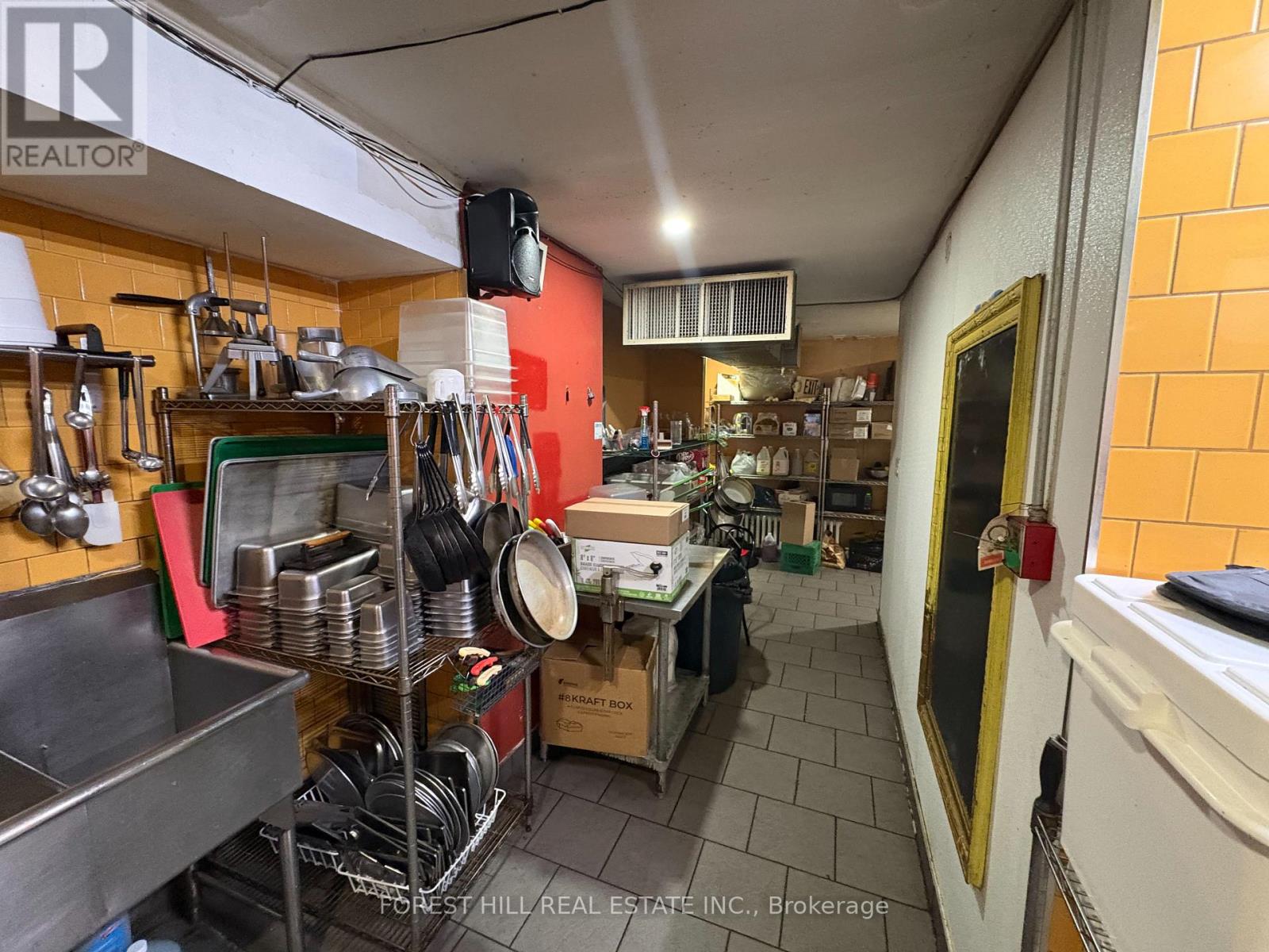 1028 King Street W, Hamilton, Ontario  L8S 1L5 - Photo 9 - X13712394