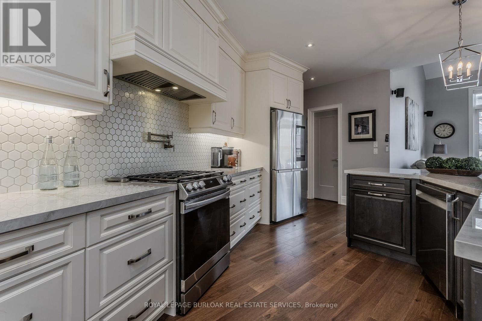 72 Pond View Gate, Hamilton, Ontario  L8B 2A1 - Photo 6 - X13712408