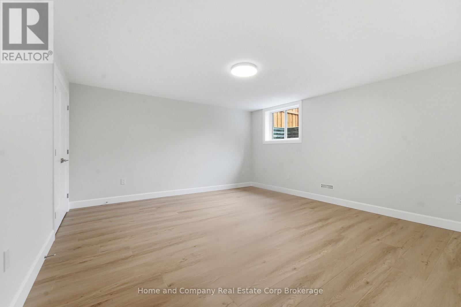 56 Deer Ridge Lane, Bluewater, Ontario  N0M 1G0 - Photo 34 - X12277421