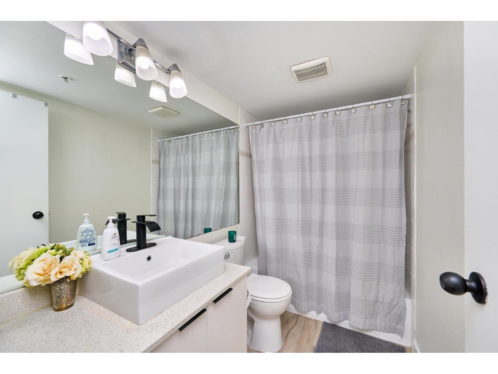 705 10523 University Drive, Surrey, British Columbia  V3T 5T8 - Photo 13 - R3158908