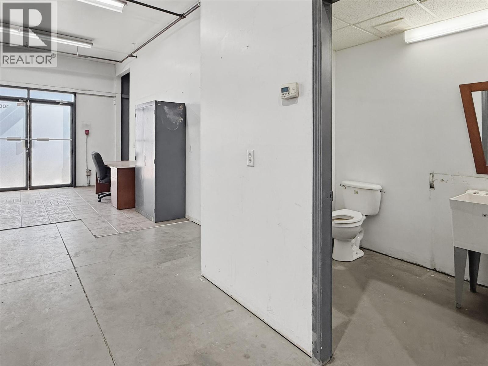 140 Commercial Drive Unit# 108, Kelowna, British Columbia  V1X 7X6 - Photo 8 - 10388198