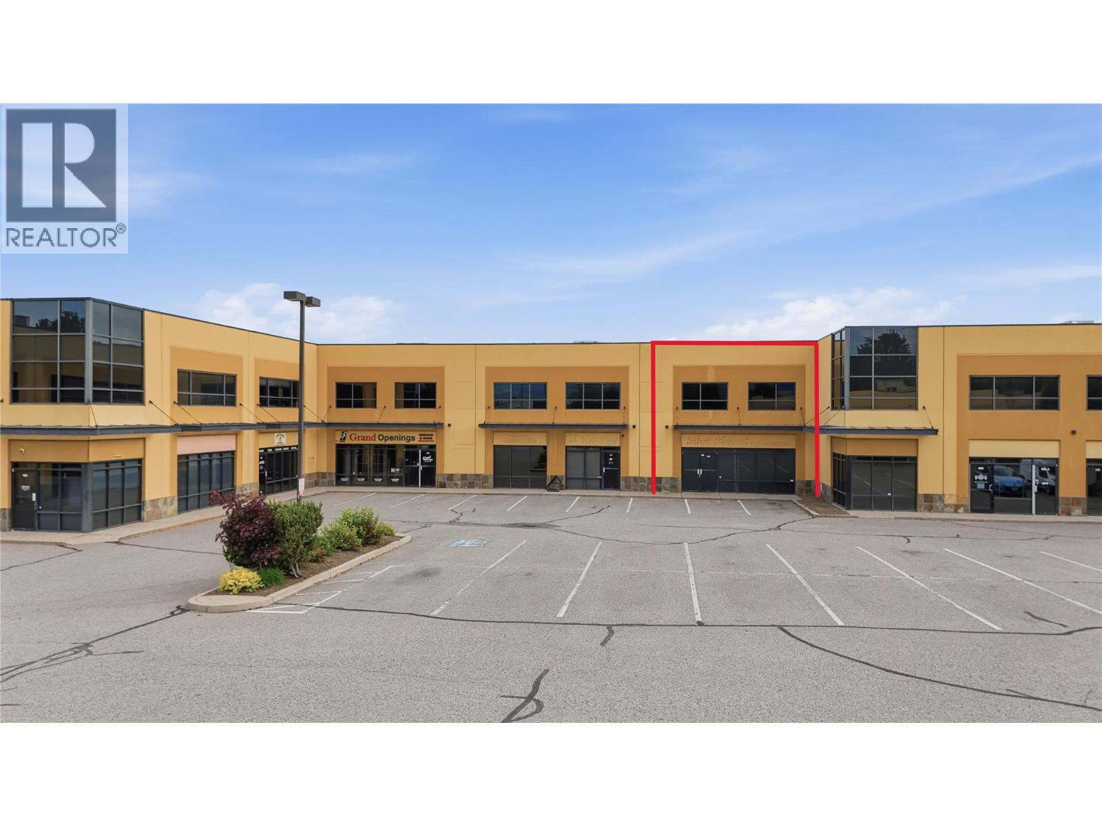 140 Commercial Drive Unit# 108, Kelowna, British Columbia  V1X 7X6 - Photo 3 - 10388198