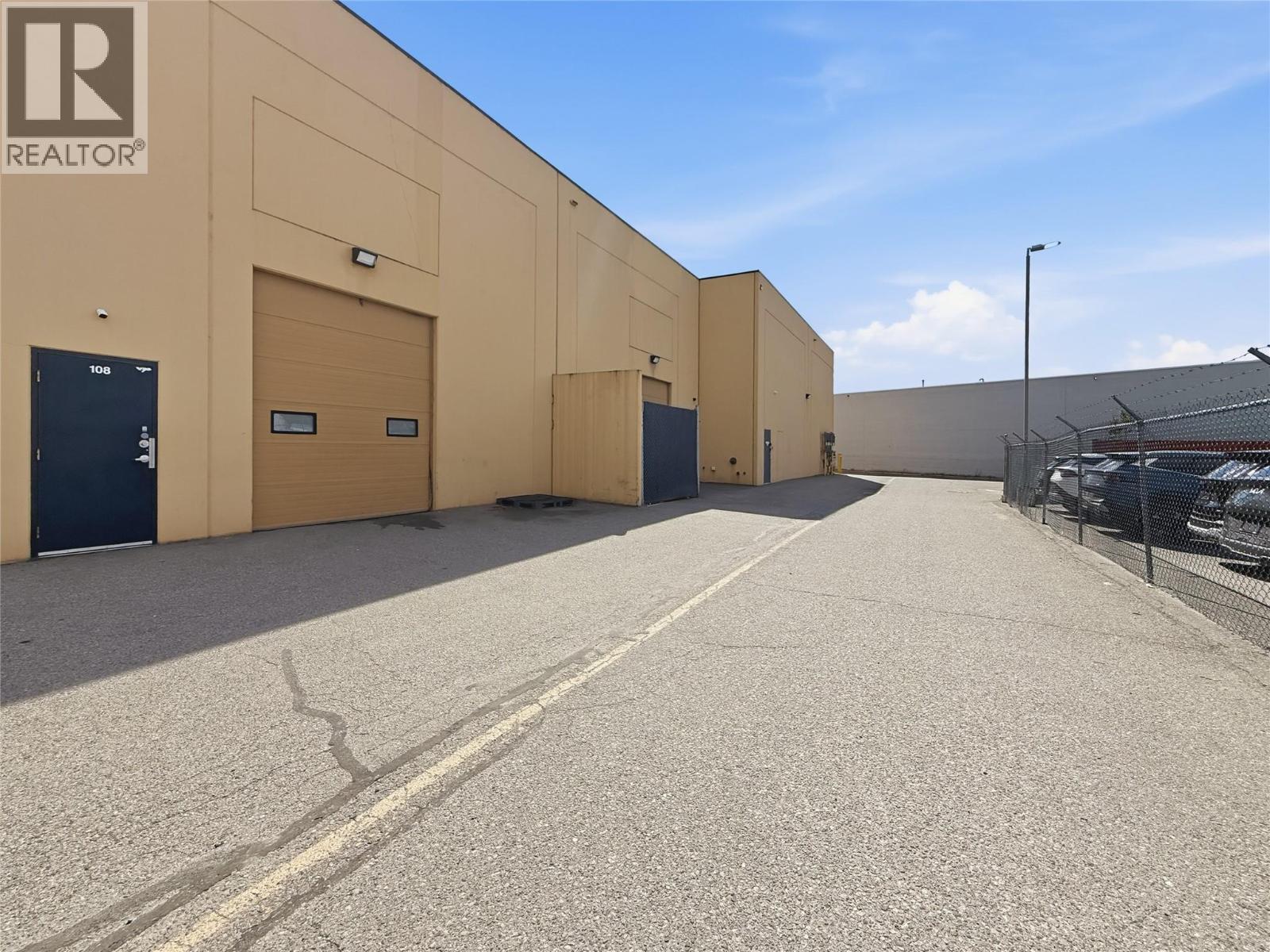 140 Commercial Drive Unit# 108, Kelowna, British Columbia  V1X 7X6 - Photo 4 - 10388198