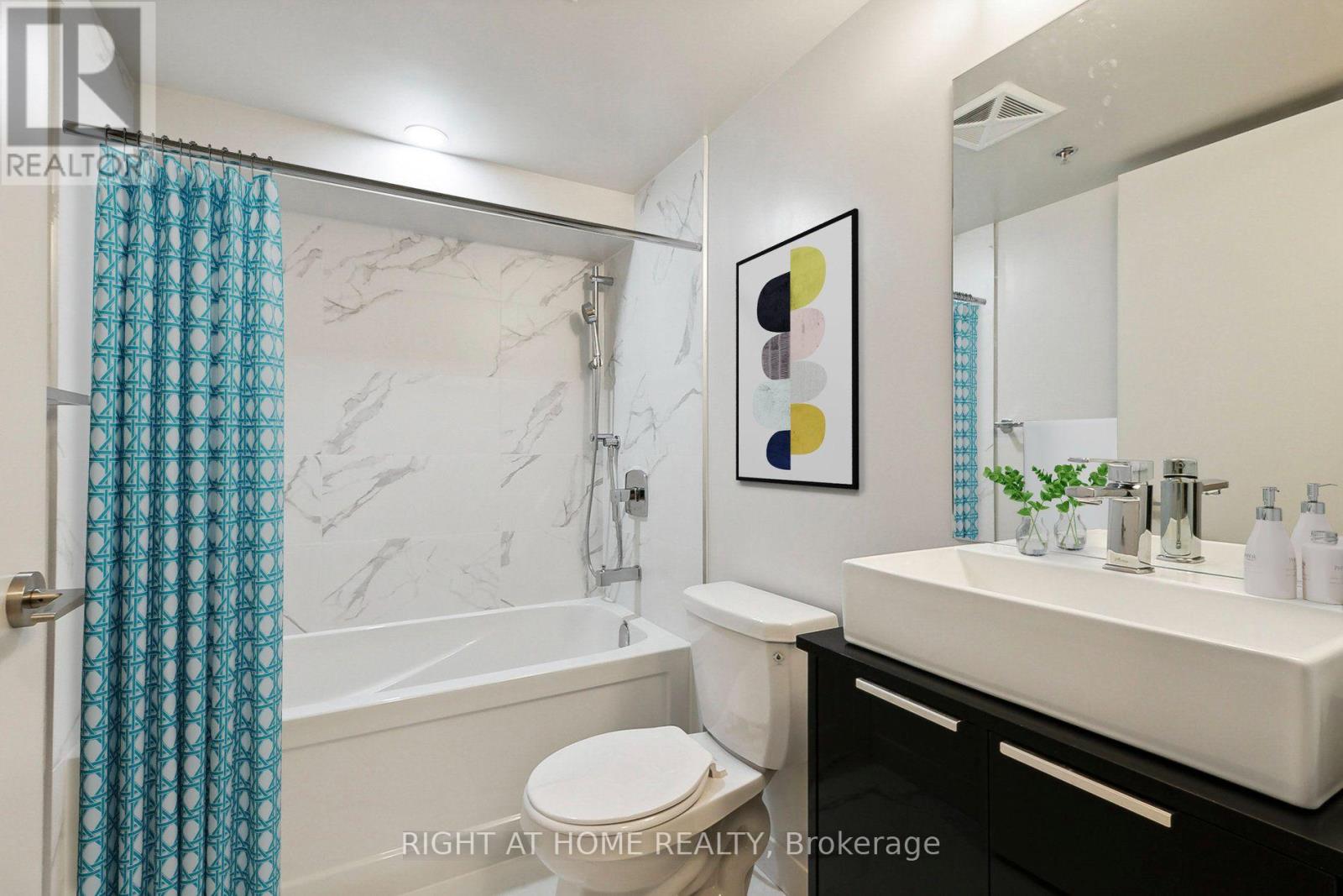 114 - 90 Glen Everest Road, Toronto, Ontario  M4W 2V6 - Photo 7 - E13712414