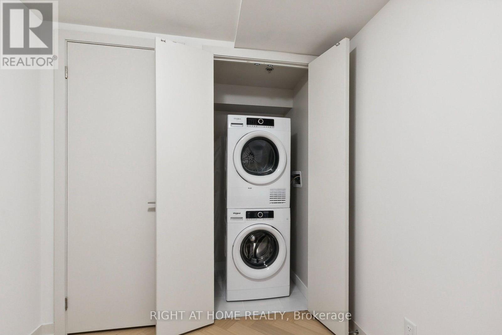 114 - 90 Glen Everest Road, Toronto, Ontario  M4W 2V6 - Photo 8 - E13712414