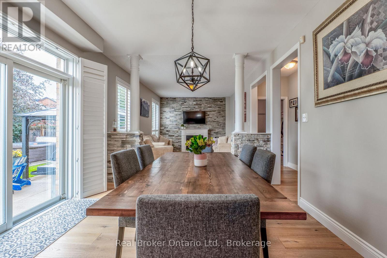 50 The Queensway, Barrie, Ontario  L4M 7J3 - Photo 13 - S13712426