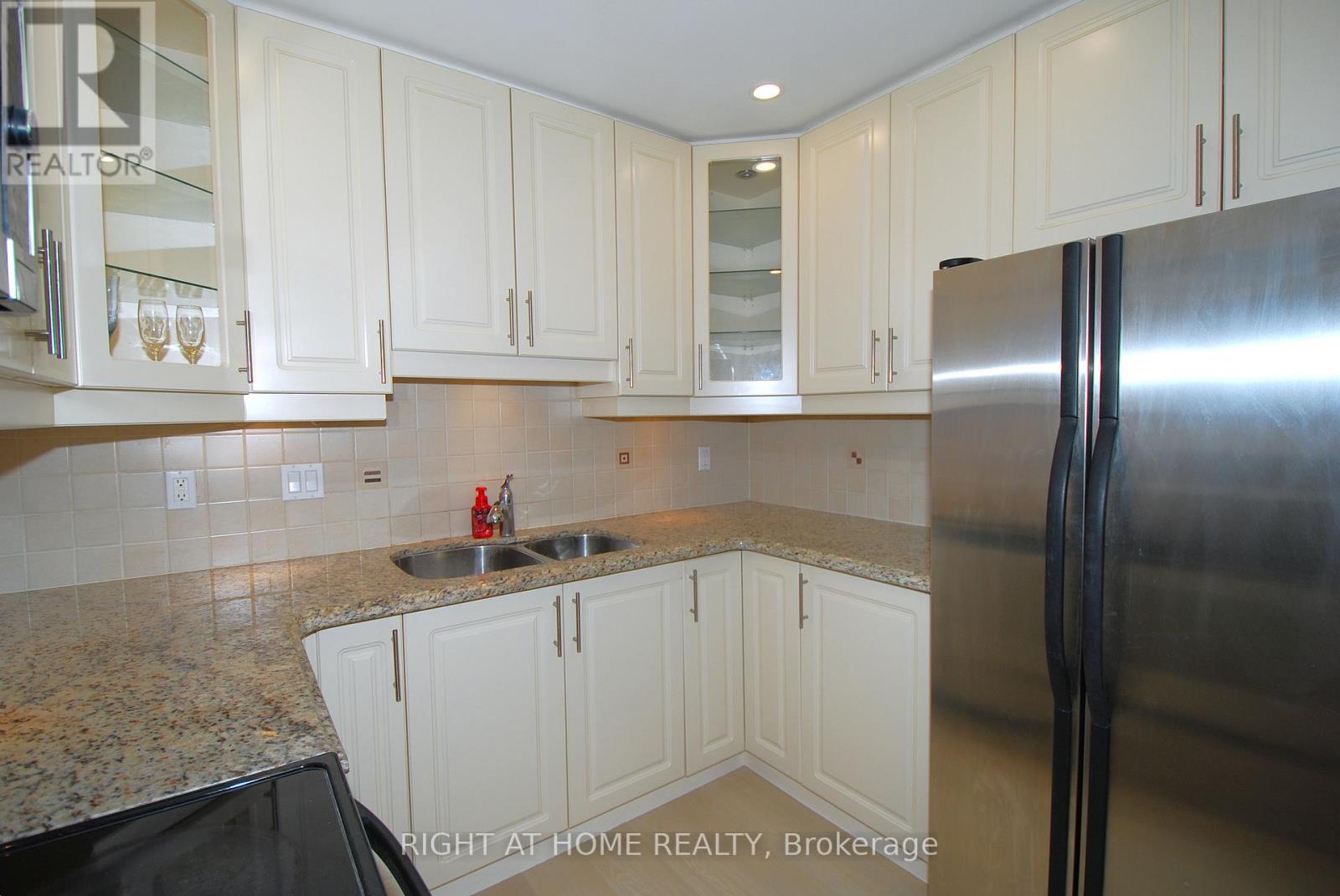 59 Cheryl Shepway, Toronto, Ontario  M2J 4R5 - Photo 18 - C13138042