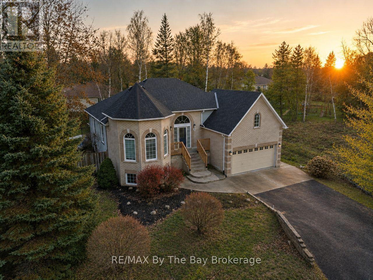 6 DEERRUN PLACE, Wasaga Beach, Ontario