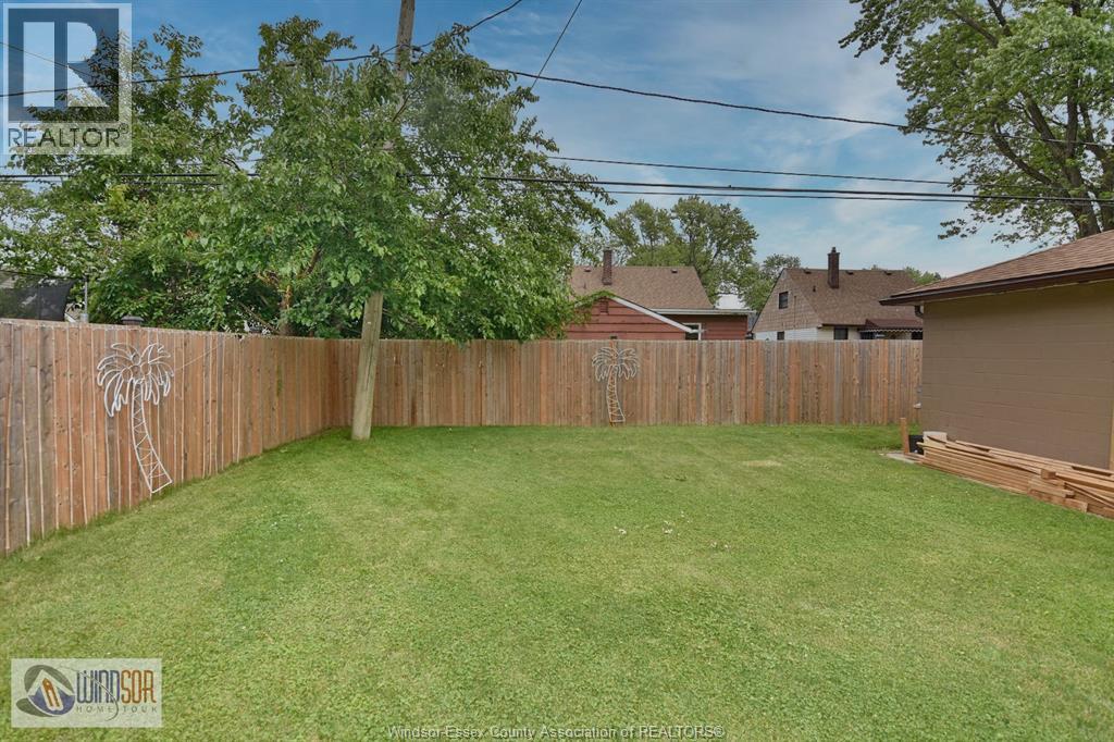 1534 Pillette Road, Windsor, Ontario  N8Y 3C2 - Photo 22 - 26020758