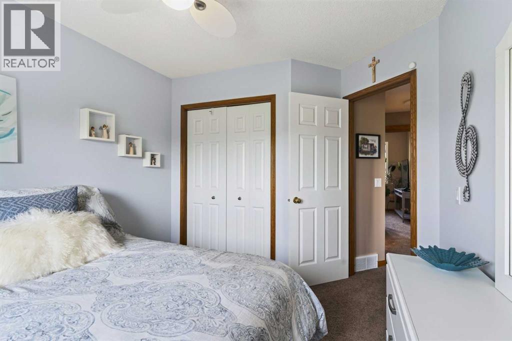 30 Somerset Court Sw, Calgary, Alberta  T2Y 3H4 - Photo 29 - A2339713