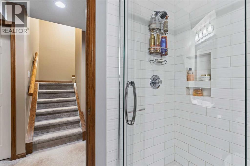 30 Somerset Court Sw, Calgary, Alberta  T2Y 3H4 - Photo 38 - A2339713