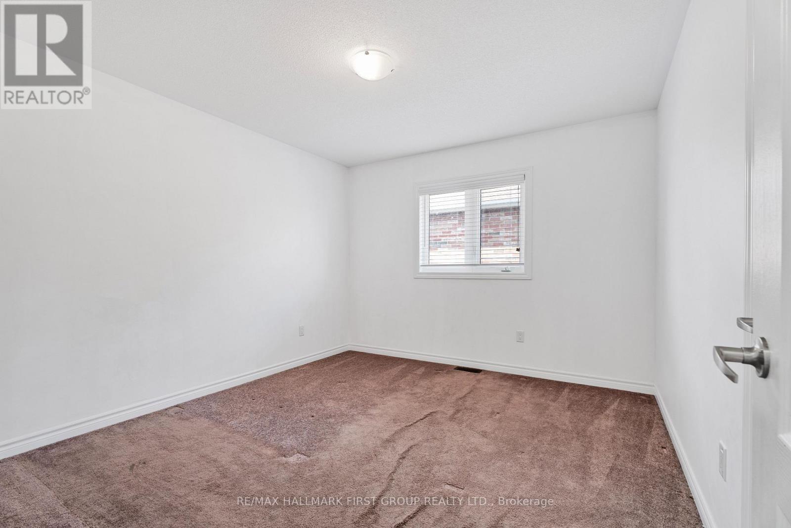 2 Foster Hewitt Street, Brock, Ontario  L0K 1A0 - Photo 16 - N13712428