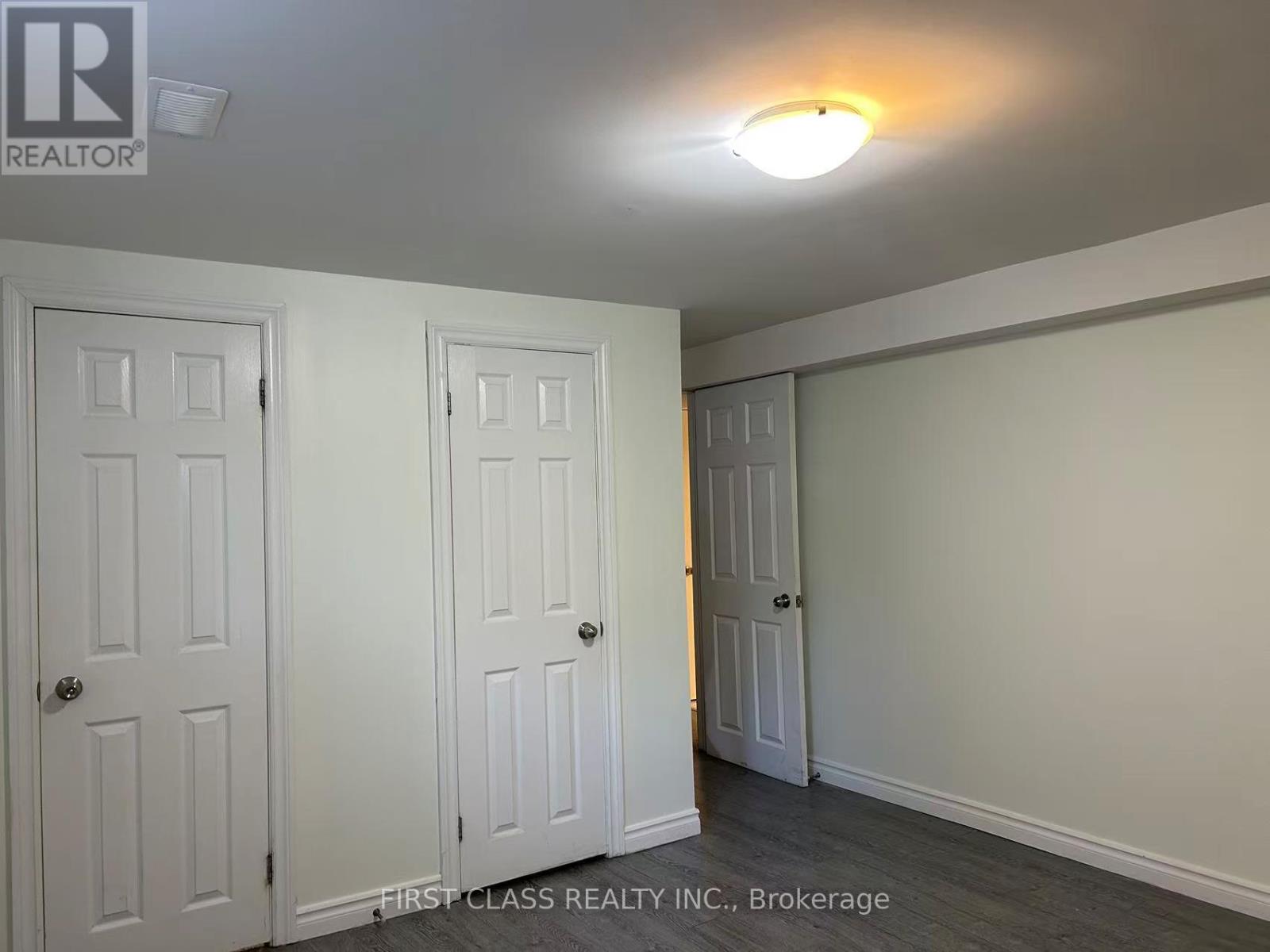 448 Elmwood Avenue, Richmond Hill, Ontario  L4C 1M4 - Photo 14 - N13712430