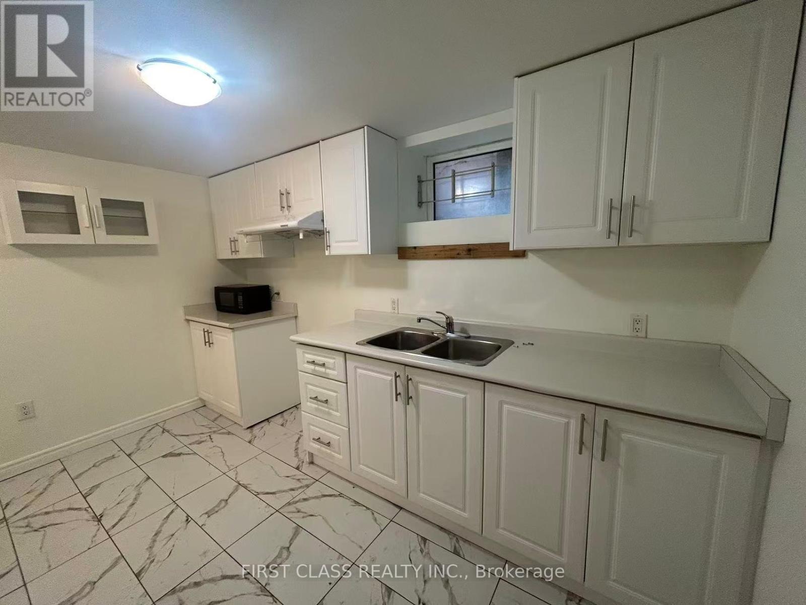 448 Elmwood Avenue, Richmond Hill, Ontario  L4C 1M4 - Photo 24 - N13712430