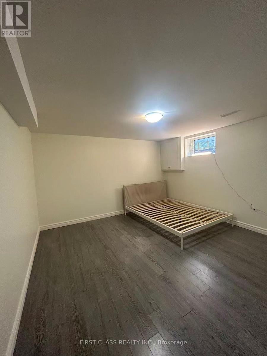 448 Elmwood Avenue, Richmond Hill, Ontario  L4C 1M4 - Photo 28 - N13712430