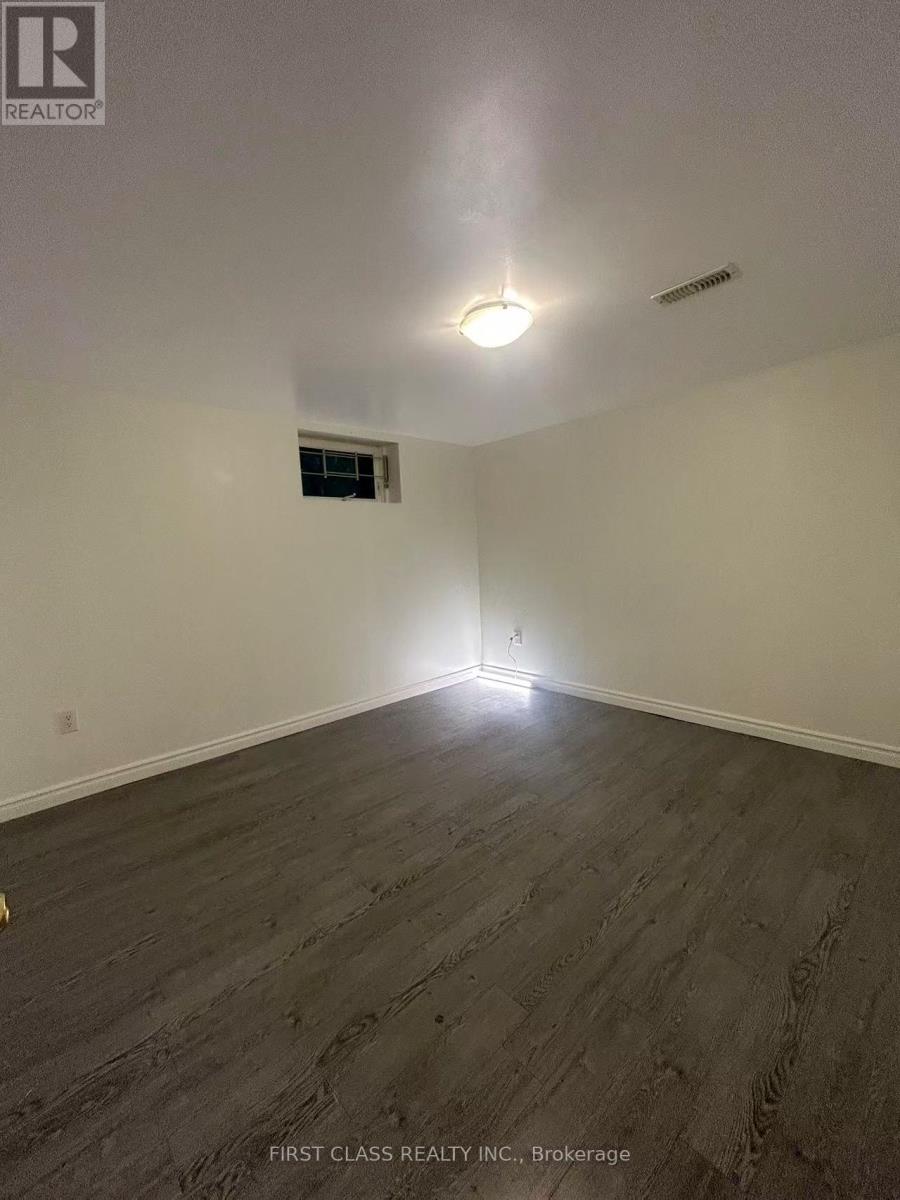 448 Elmwood Avenue, Richmond Hill, Ontario  L4C 1M4 - Photo 37 - N13712430