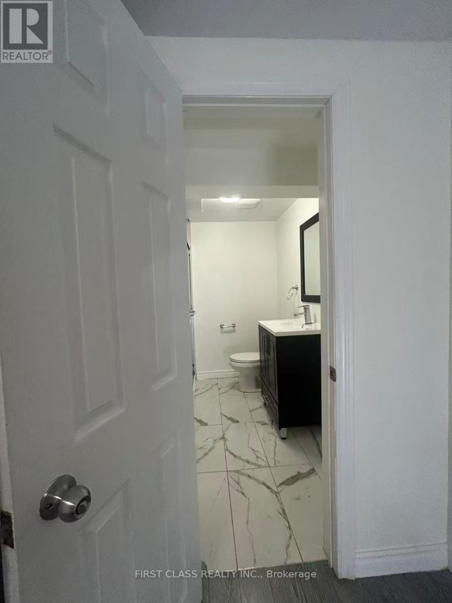448 Elmwood Avenue, Richmond Hill, Ontario  L4C 1M4 - Photo 41 - N13712430