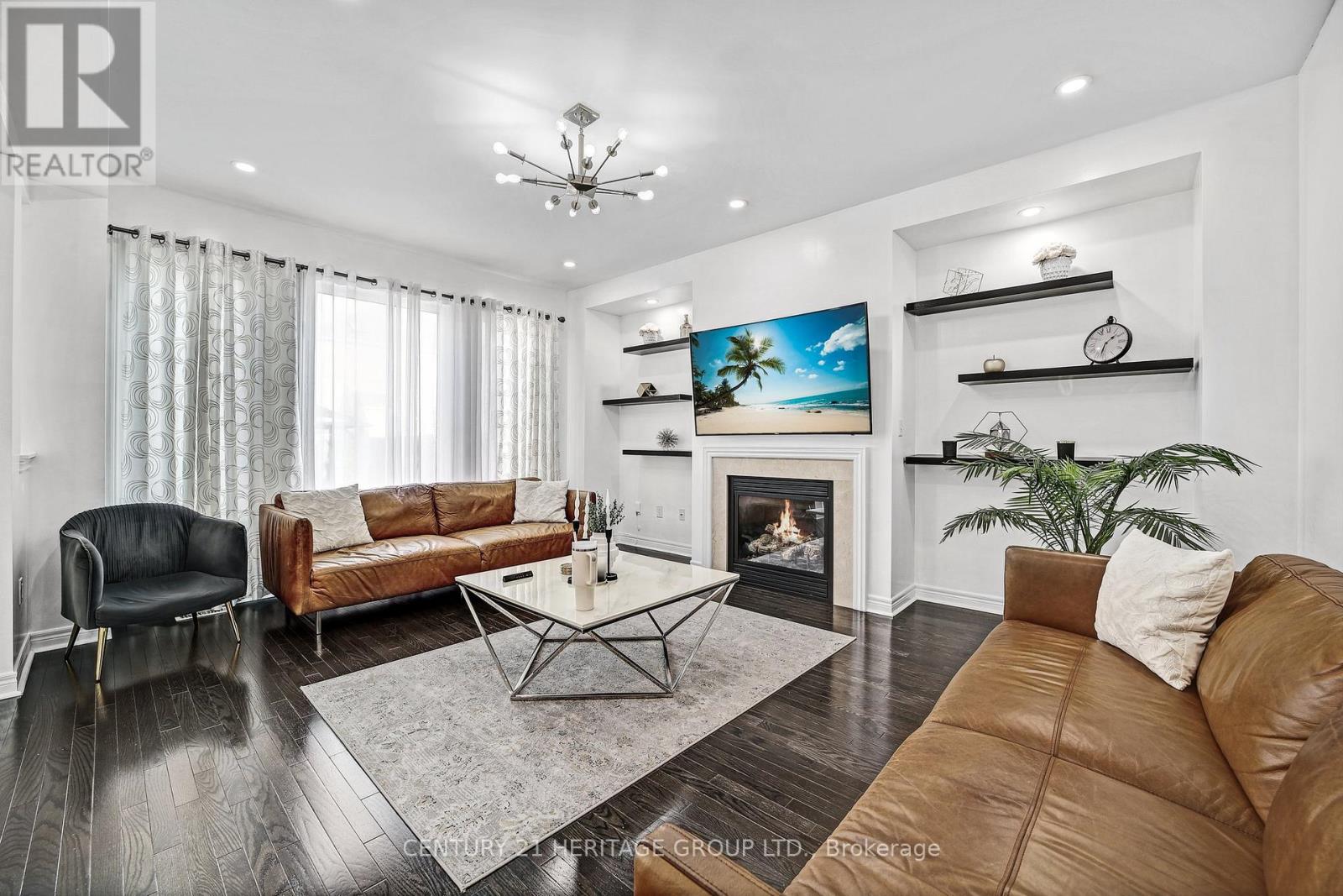 32 Amberwing Landing, Bradford West Gwillimbury, Ontario  L3Z 0H9 - Photo 7 - N13618238