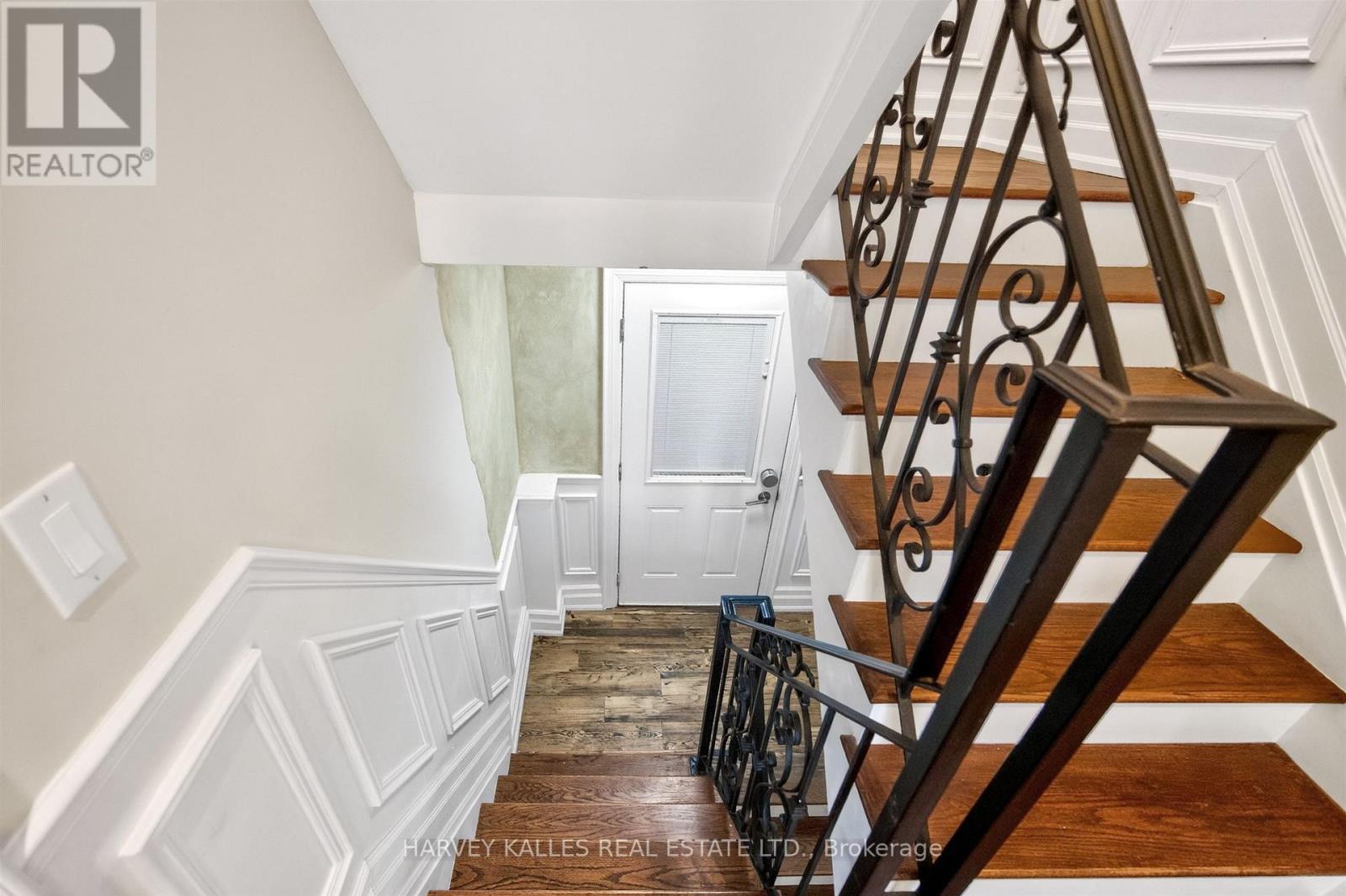 17 Lockheed Boulevard, Toronto, Ontario  M9P 2H5 - Photo 29 - W13712462