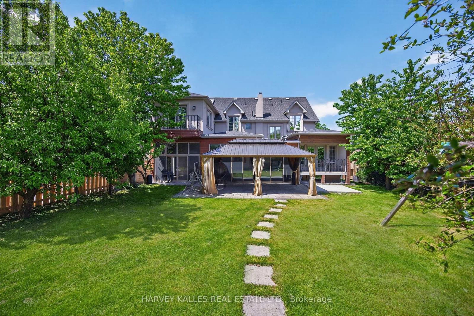 17 Lockheed Boulevard, Toronto, Ontario  M9P 2H5 - Photo 41 - W13712462