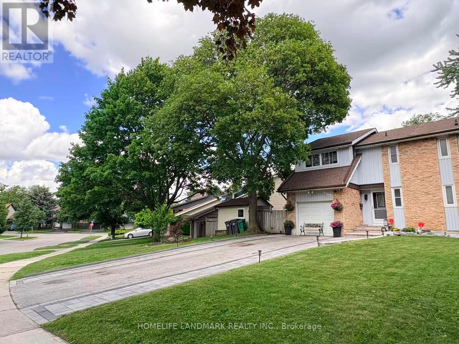 4269 Gayling Gardens, Mississauga, Ontario  L5L 1Z8 - Photo 5 - W13712470