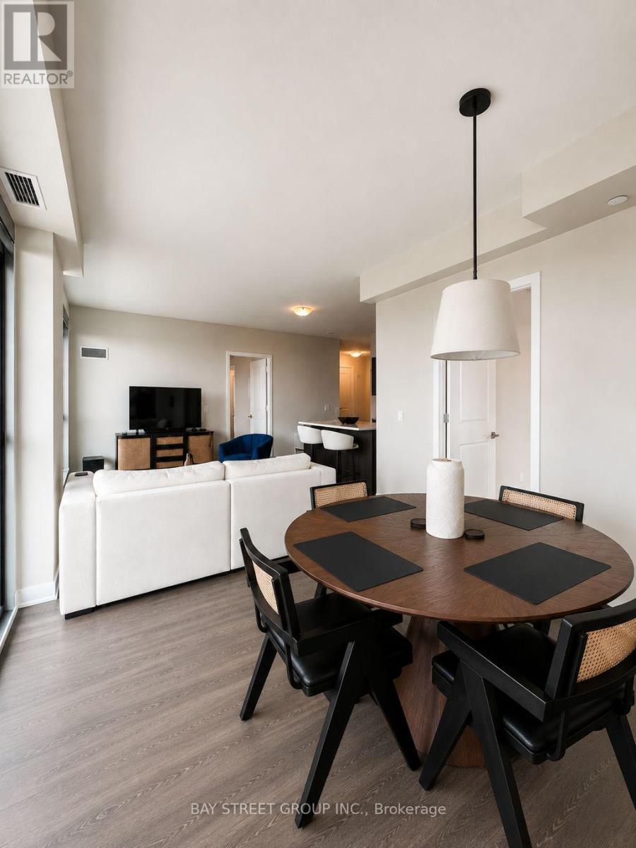 1504 - 4655 Glen Erin Drive, Mississauga, Ontario  L5M 0Z1 - Photo 7 - W13712466