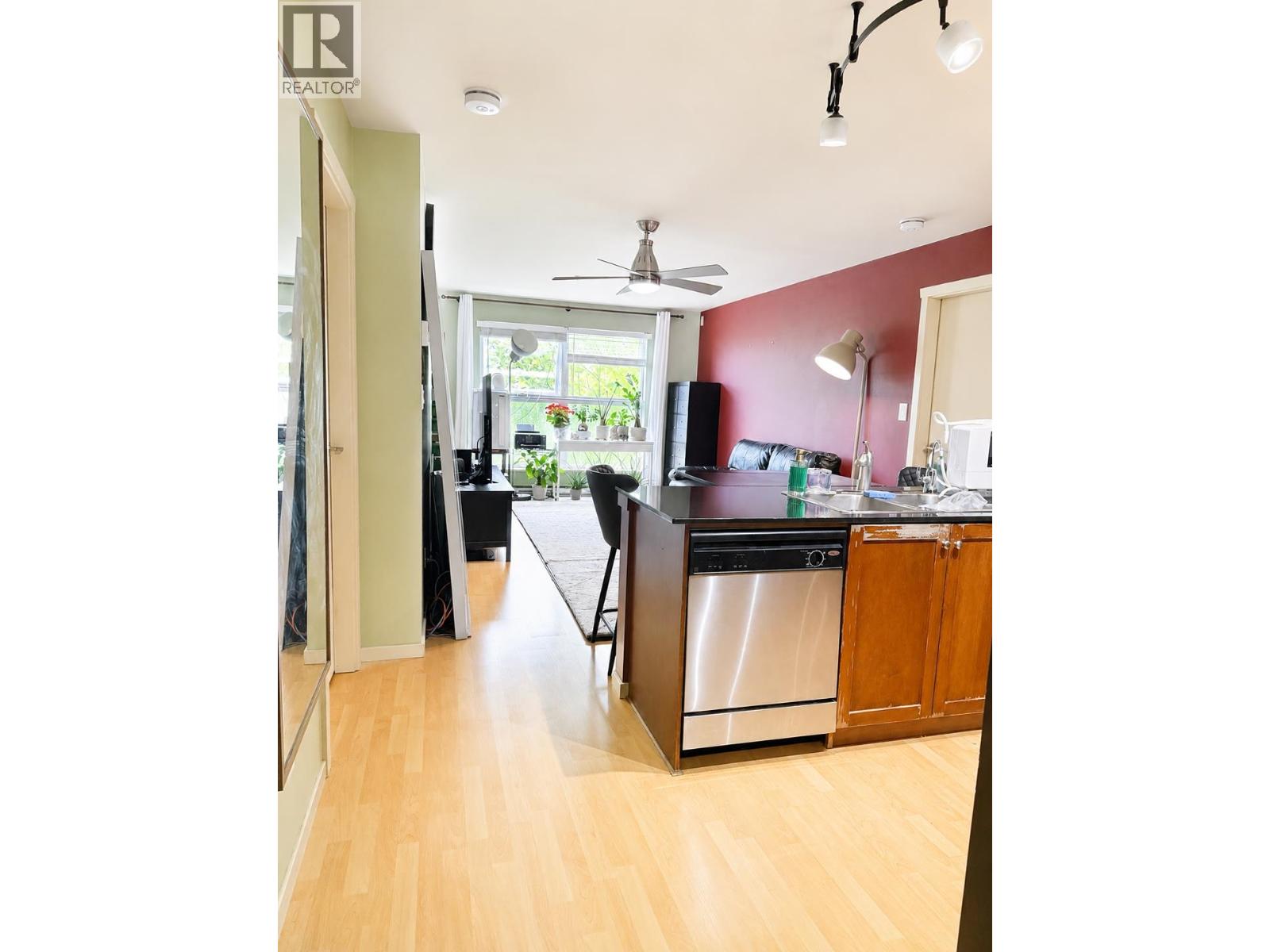 516 315 Knox Street, New Westminster, British Columbia V3L 3N4 - Photo 8 - R3157863