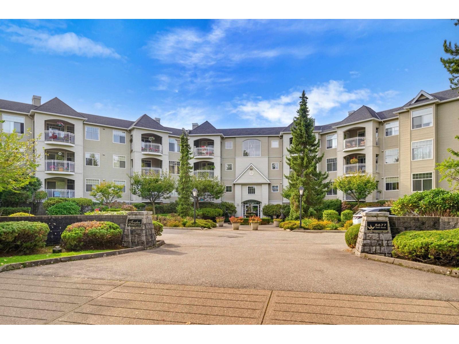 106 5677 208TH STREET, Langley, British Columbia