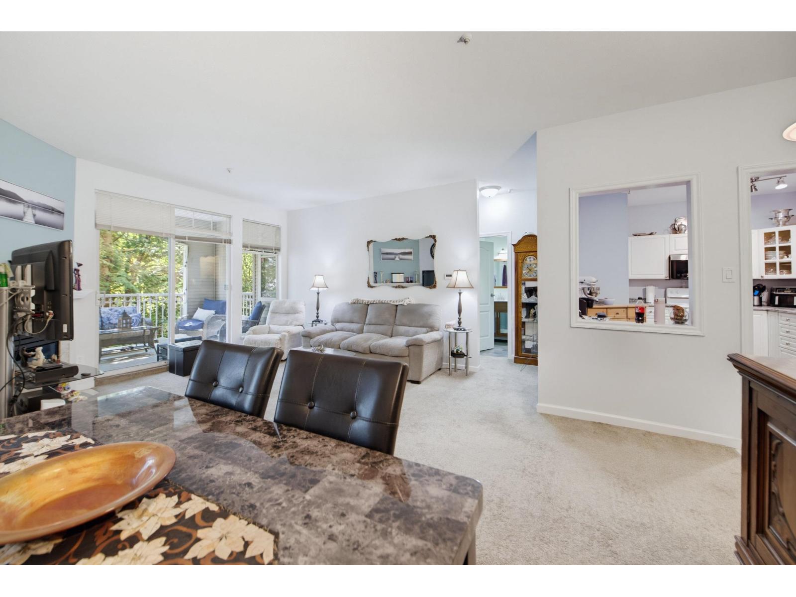 106 5677 208th Street, Langley, British Columbia  V3A 8J5 - Photo 6 - R3158666