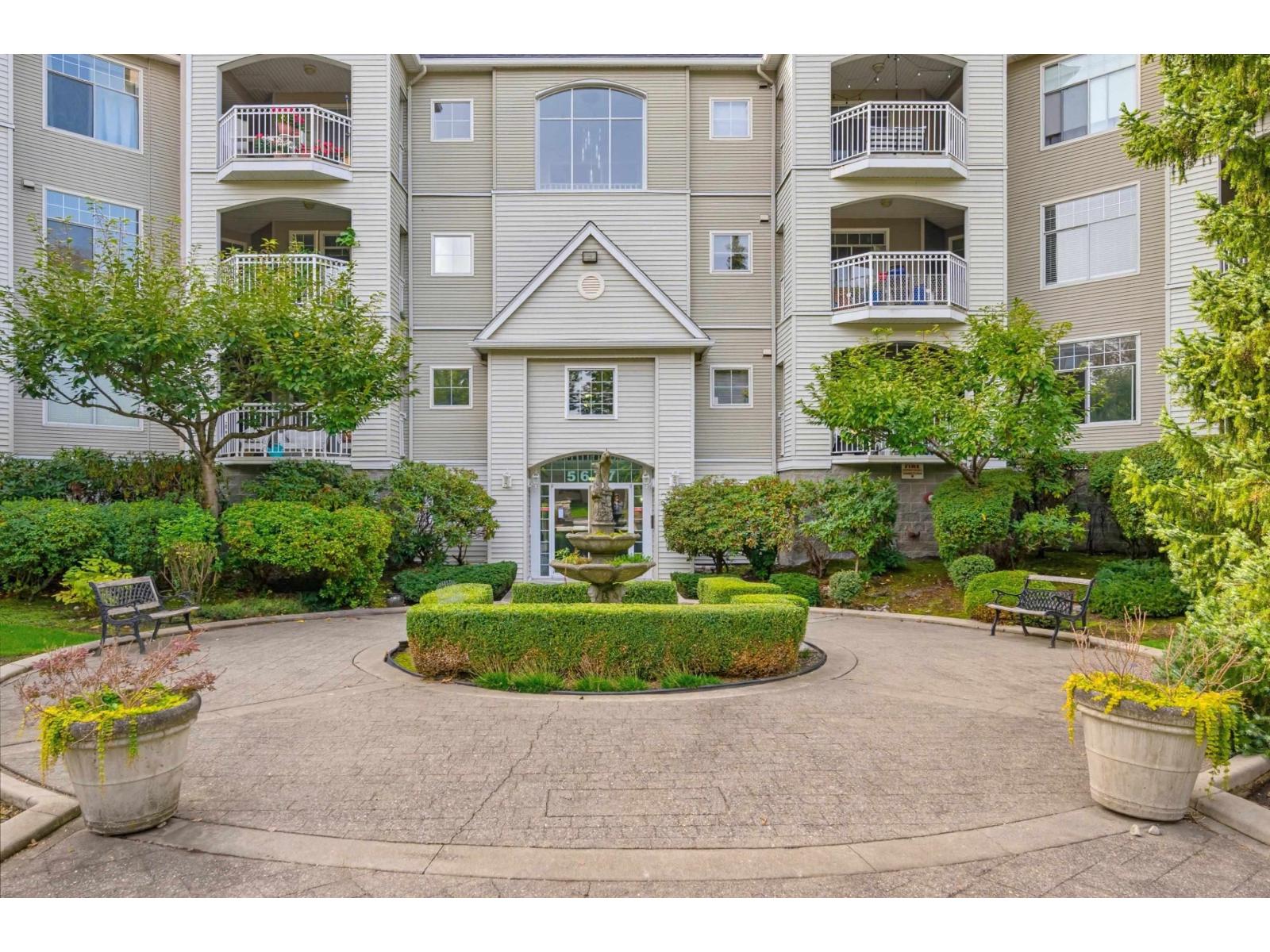 106 5677 208th Street, Langley, British Columbia  V3A 8J5 - Photo 3 - R3158666