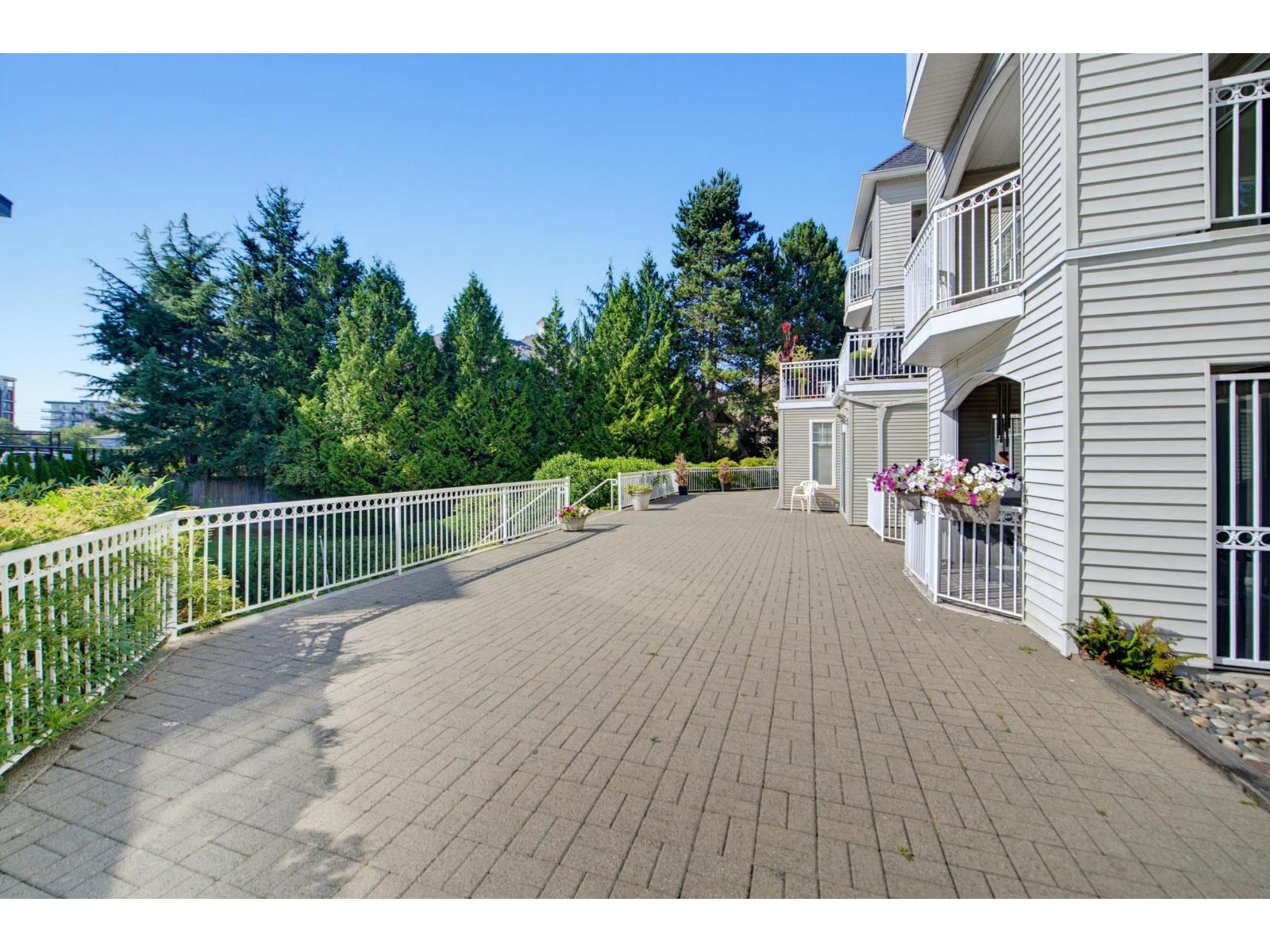 106 5677 208th Street, Langley, British Columbia  V3A 8J5 - Photo 35 - R3158666
