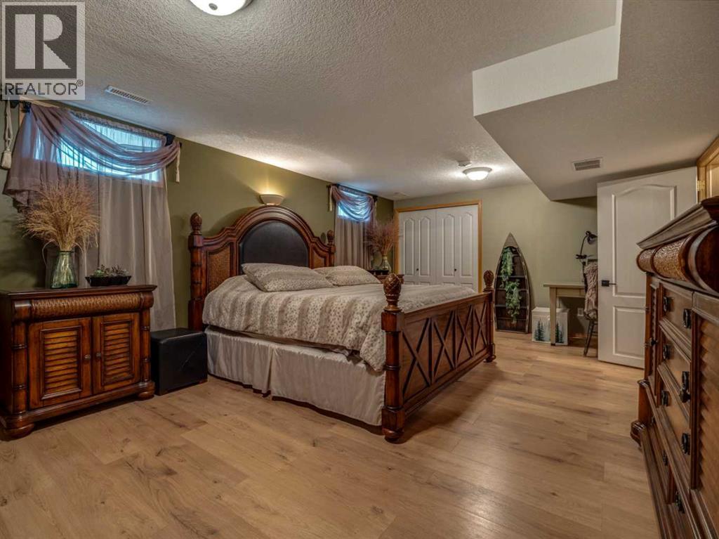 66 Heritage Road W, Lethbridge, Alberta T1K 6T8 - Photo 43 - A2339435
