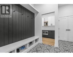 693 Balsam Road, Kelowna, British Columbia  V1W 1C1 - Photo 22 - 10393848