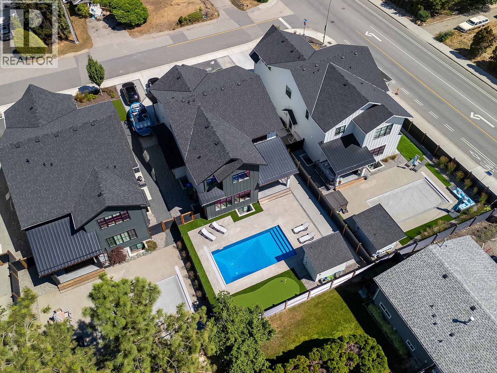 693 Balsam Road, Kelowna, British Columbia  V1W 1C1 - Photo 86 - 10393848