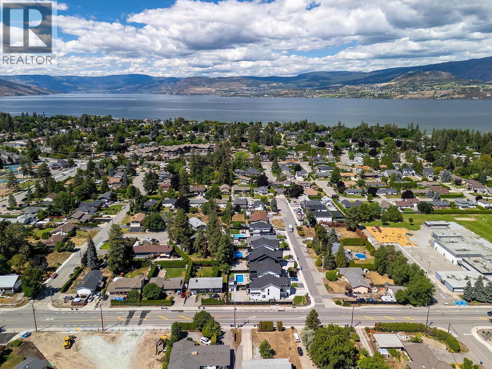 693 Balsam Road, Kelowna, British Columbia  V1W 1C1 - Photo 85 - 10393848