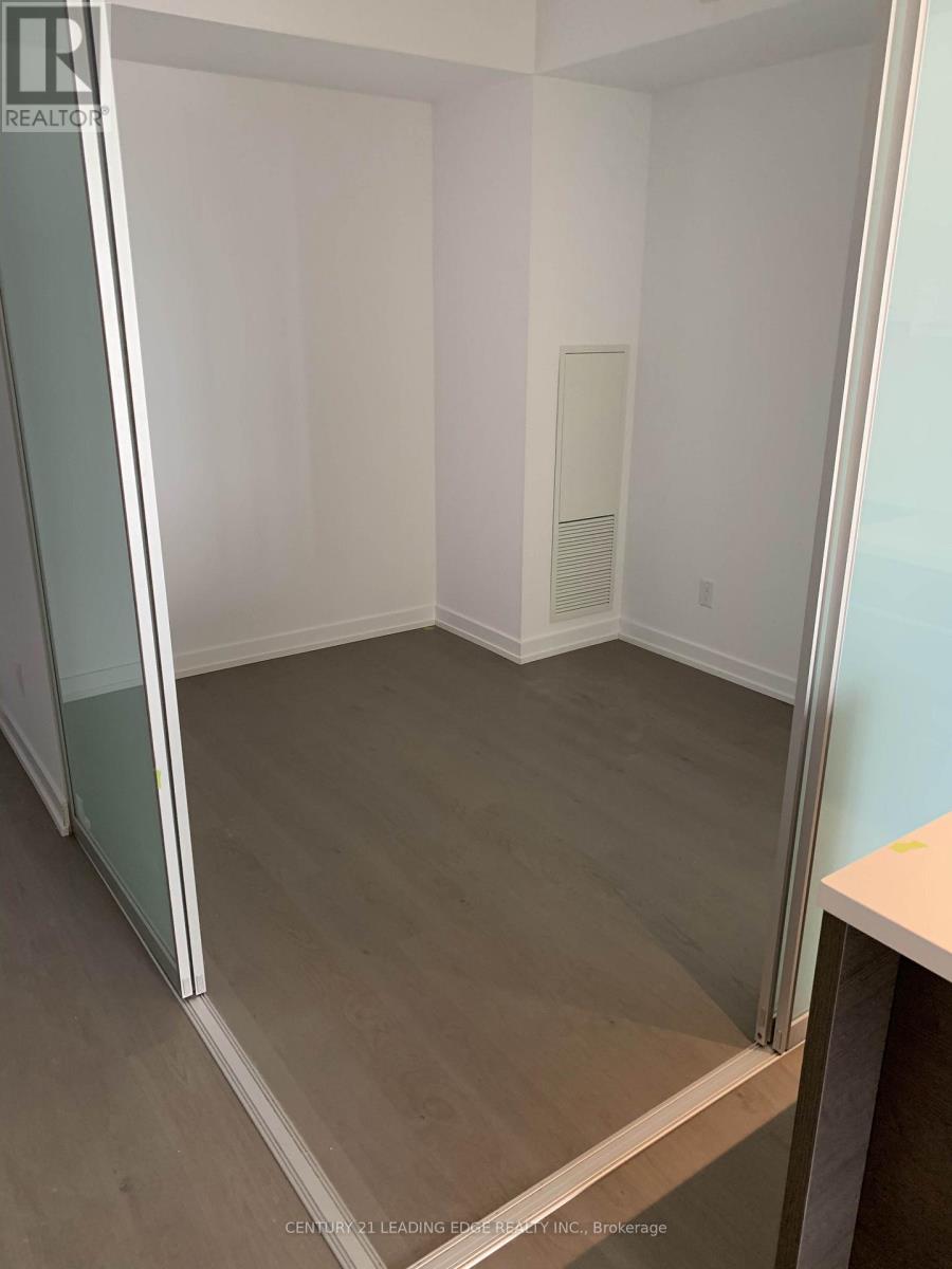 3301 - 488 University Avenue, Toronto, Ontario  M5G 0C1 - Photo 3 - C13712486